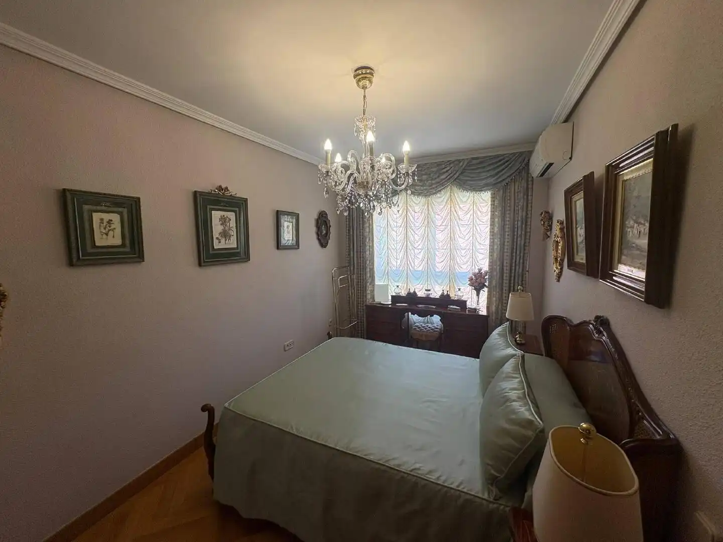 Dormitori de Casa o xalet en venda en Getafe
