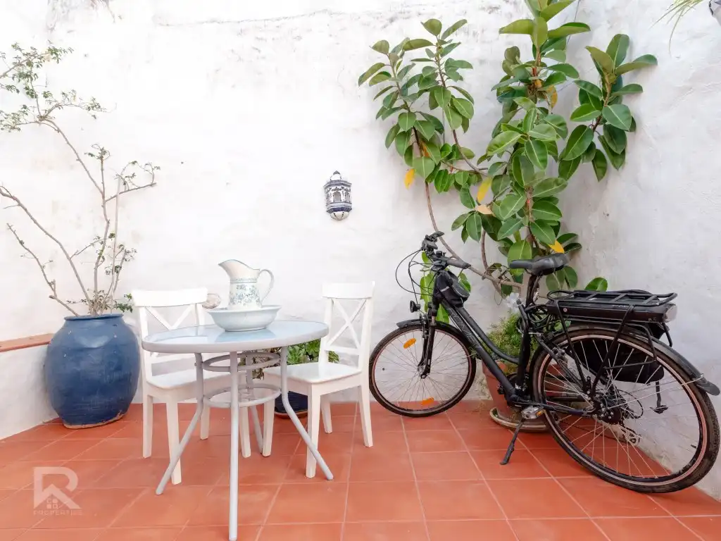 Houses for sale in Oliva, Valencia