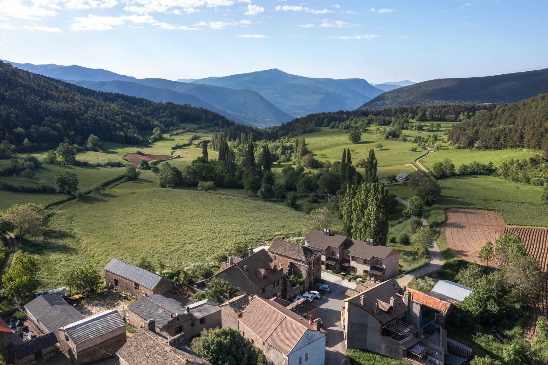 Exterior view of Single-family semi-detached for sale in Biescas