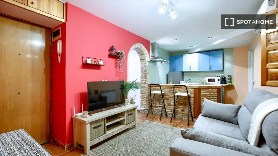 Flat with terrace to rent in Centro