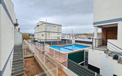 Swimming pool of Single-family semi-detached for sale in Oliva  with Terrace and Balcony