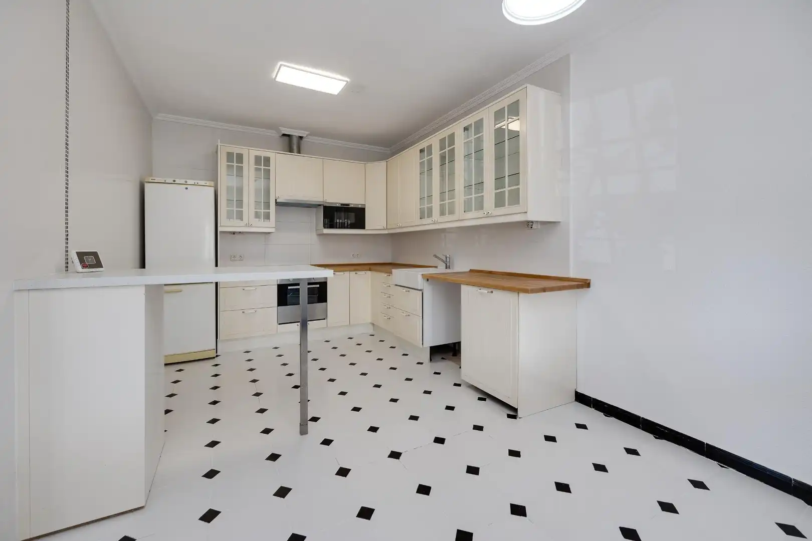 Semi-detached house with pool for sale in Calle C. Velazquez 39A, imagen 18