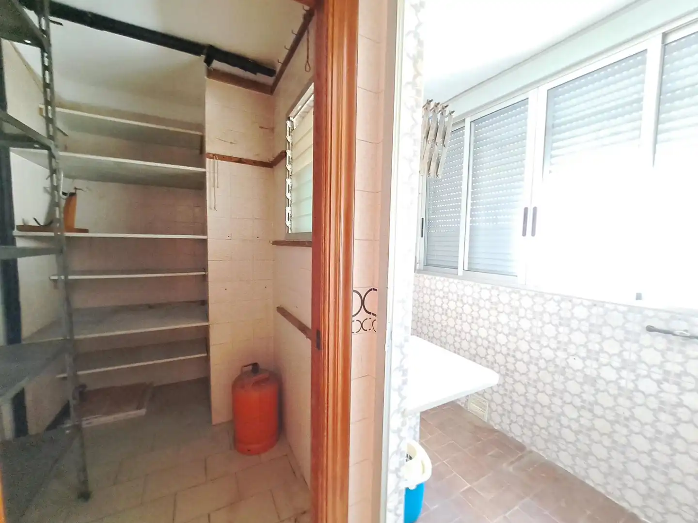 Baño de Ático en venta en Carcaixent con Terraza, Trastero y Balcón