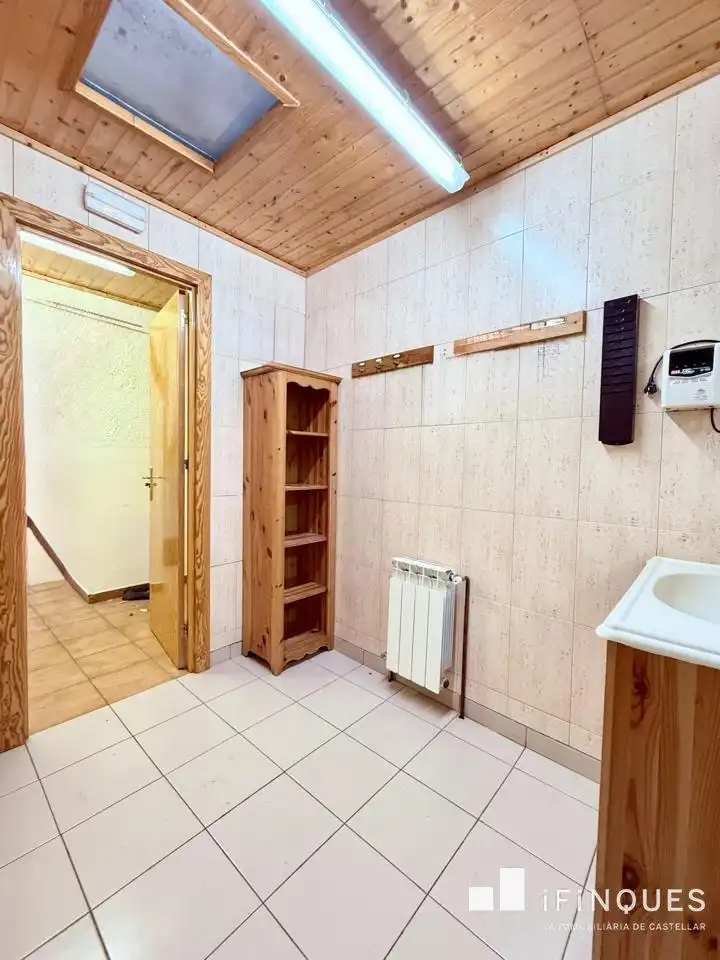 House with garden for sale in Poble, imagen 24