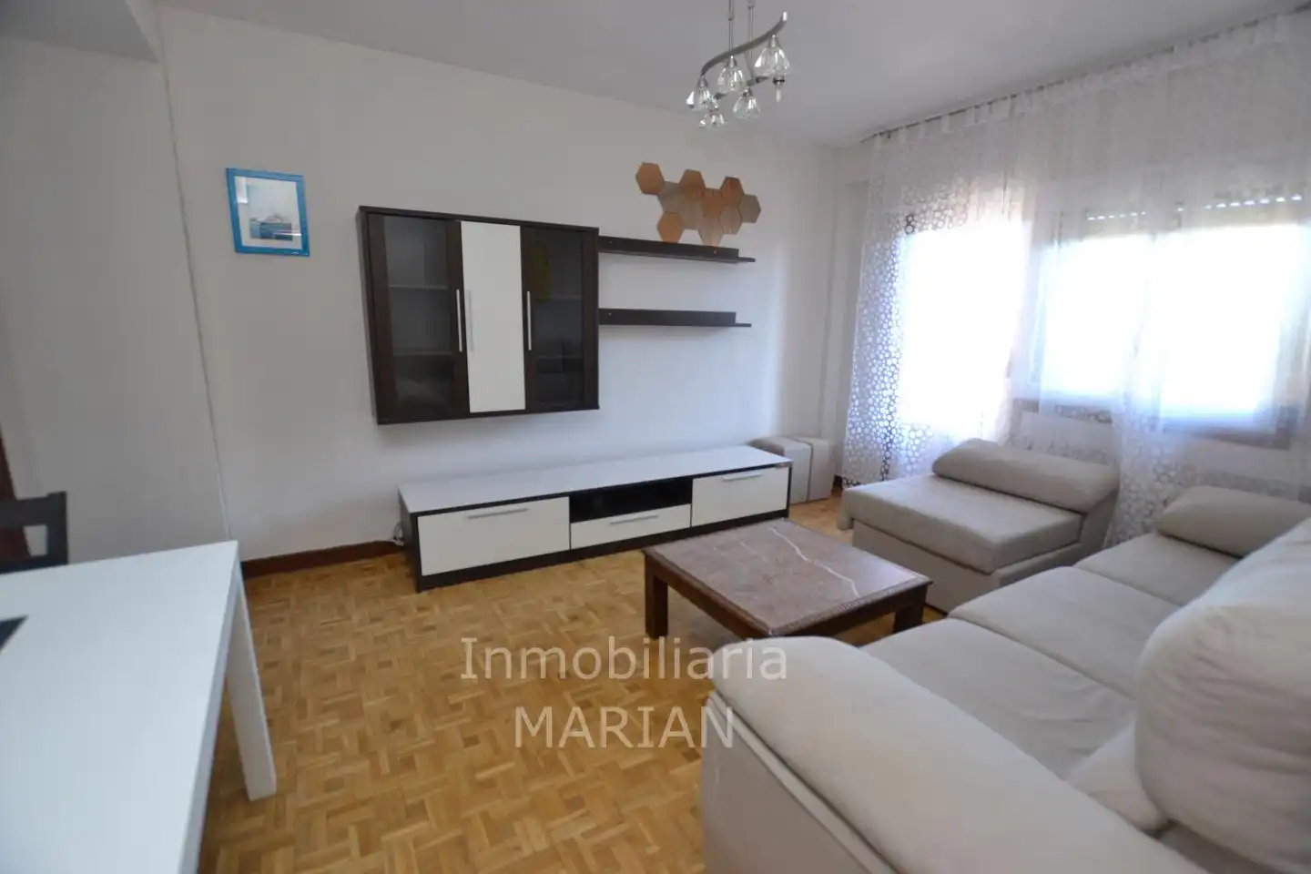 Wohnung zur Miete in Plaza Jardines Don Diego, Centro