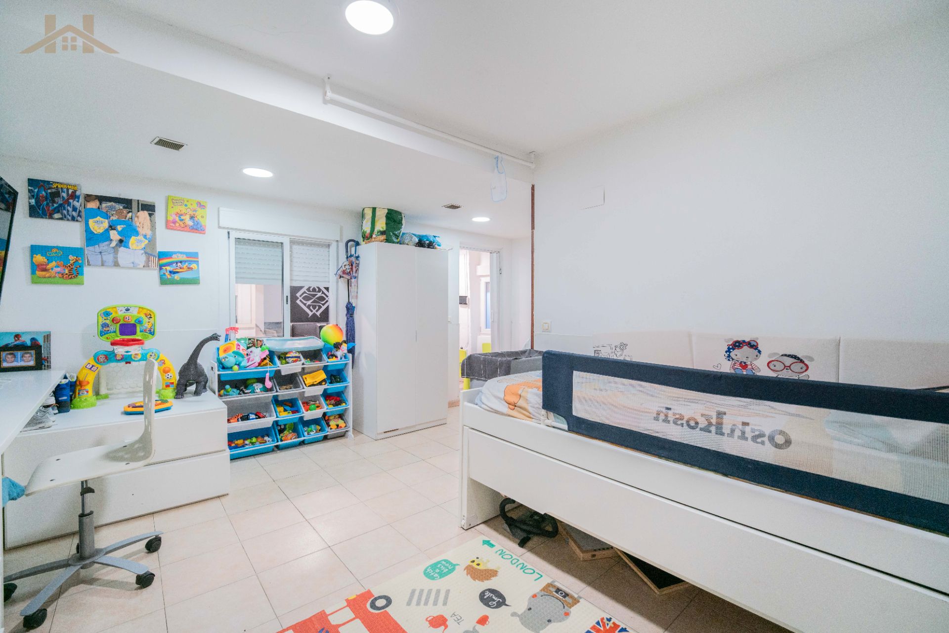 Single-family semi-detached for sale in Pinto  with Air Conditioner, Heating and Furnished