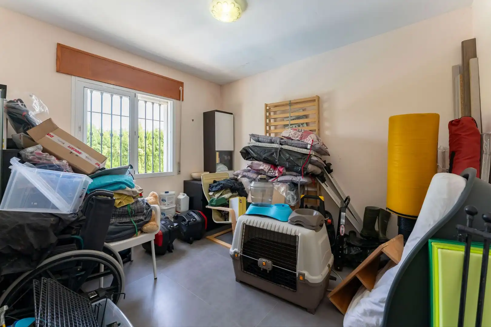 Dormitori de Casa o xalet en venda en Coín amb Piscina