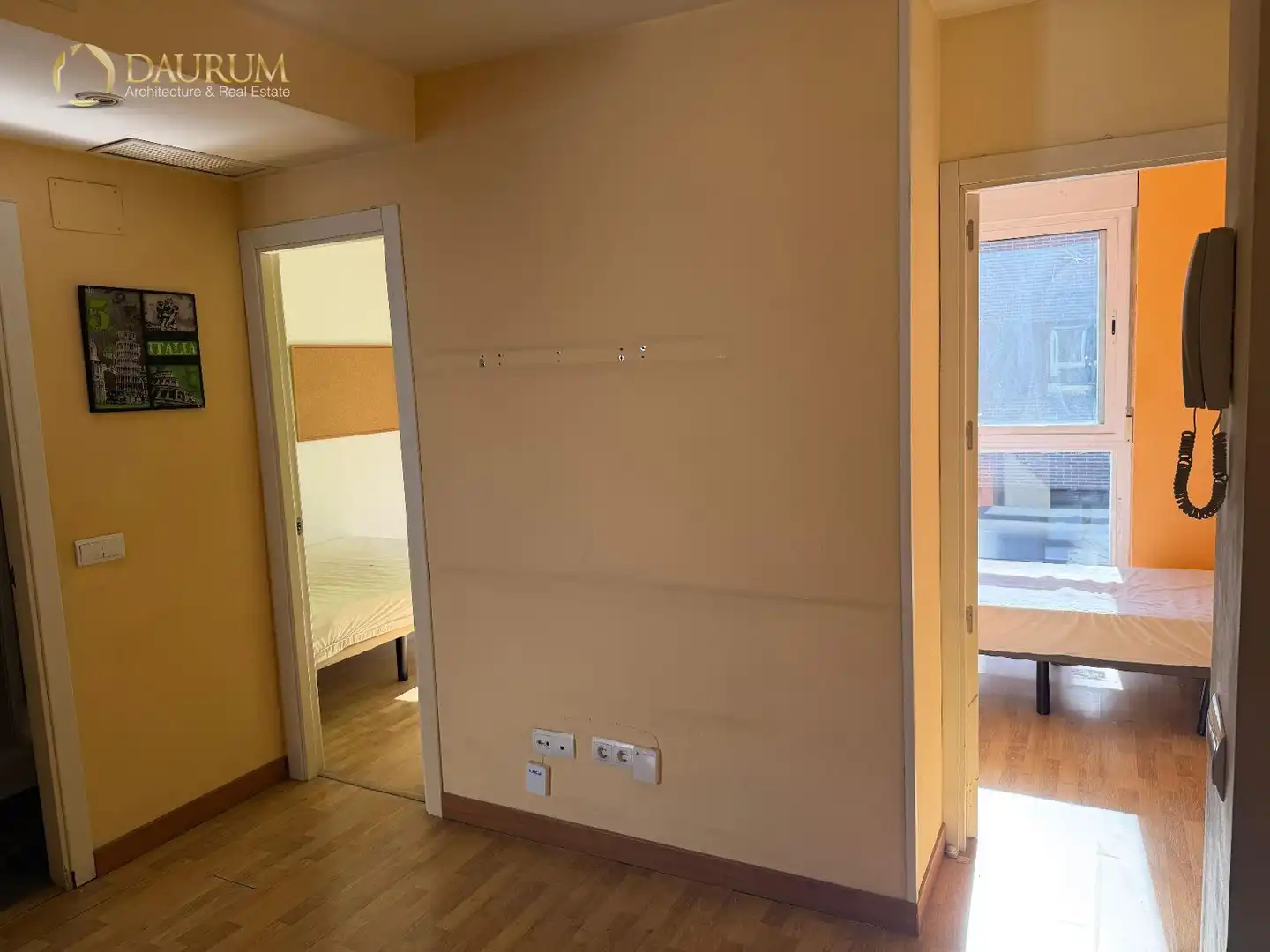 Bedroom of Flat for sale in Madrid  with Air Conditioner, Heating and Storage room