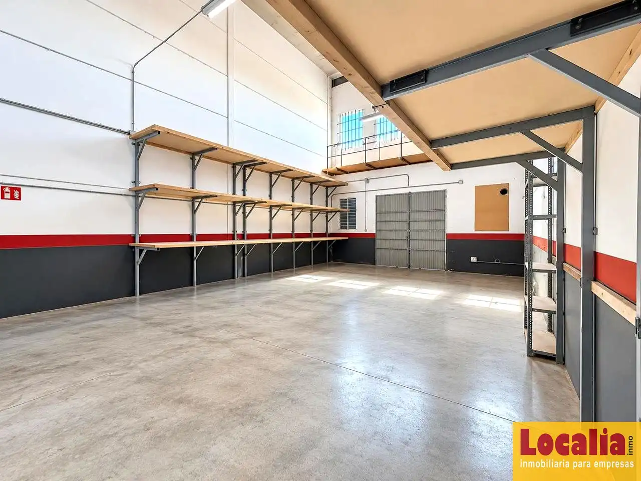 Nave industrial en venta en Boadilla del Monte
