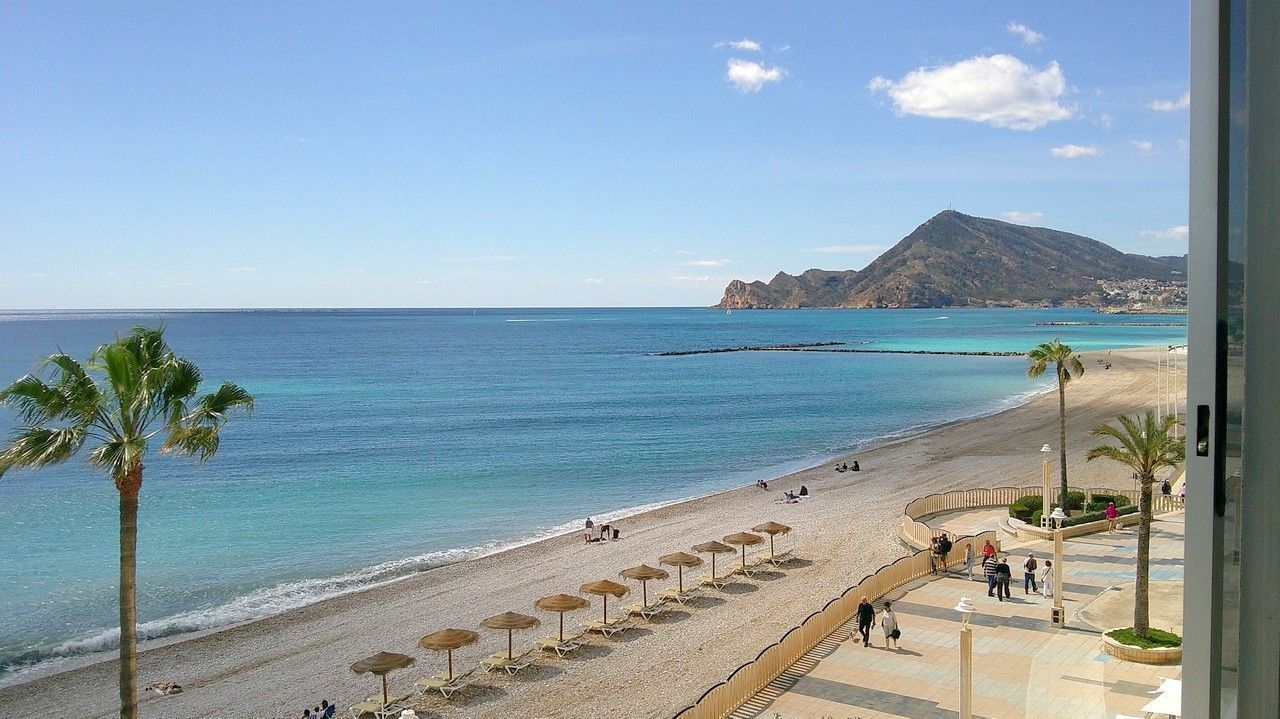 Vista exterior de Apartament de lloguer en Altea amb Aire condicionat, Calefacció i Terrassa