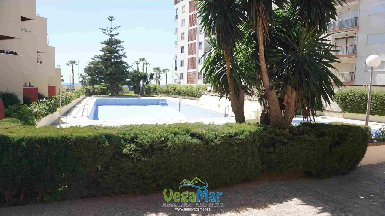 Piscina de Planta baixa en venda en Almuñécar amb Aire condicionat i Terrassa