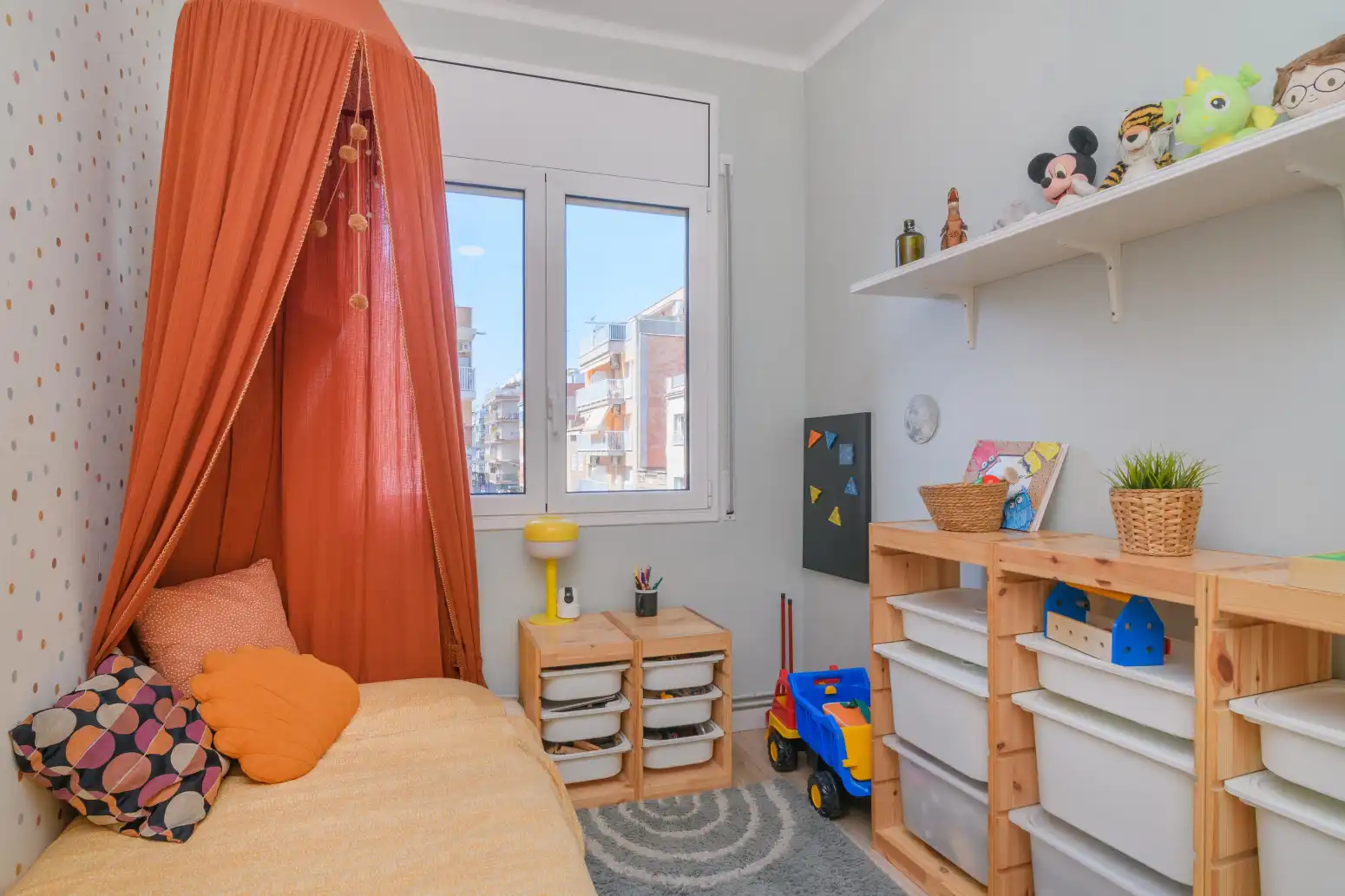 Habitación de Piso en venta en Sant Boi de Llobregat con Calefacción y Balcón