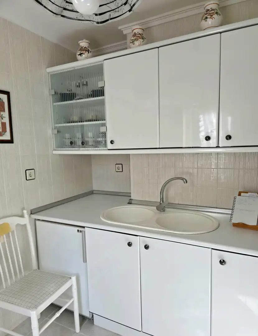 Cuina de Casa o xalet en venda en Pomar de Valdivia amb Calefacció, Jardí privat i Terrassa