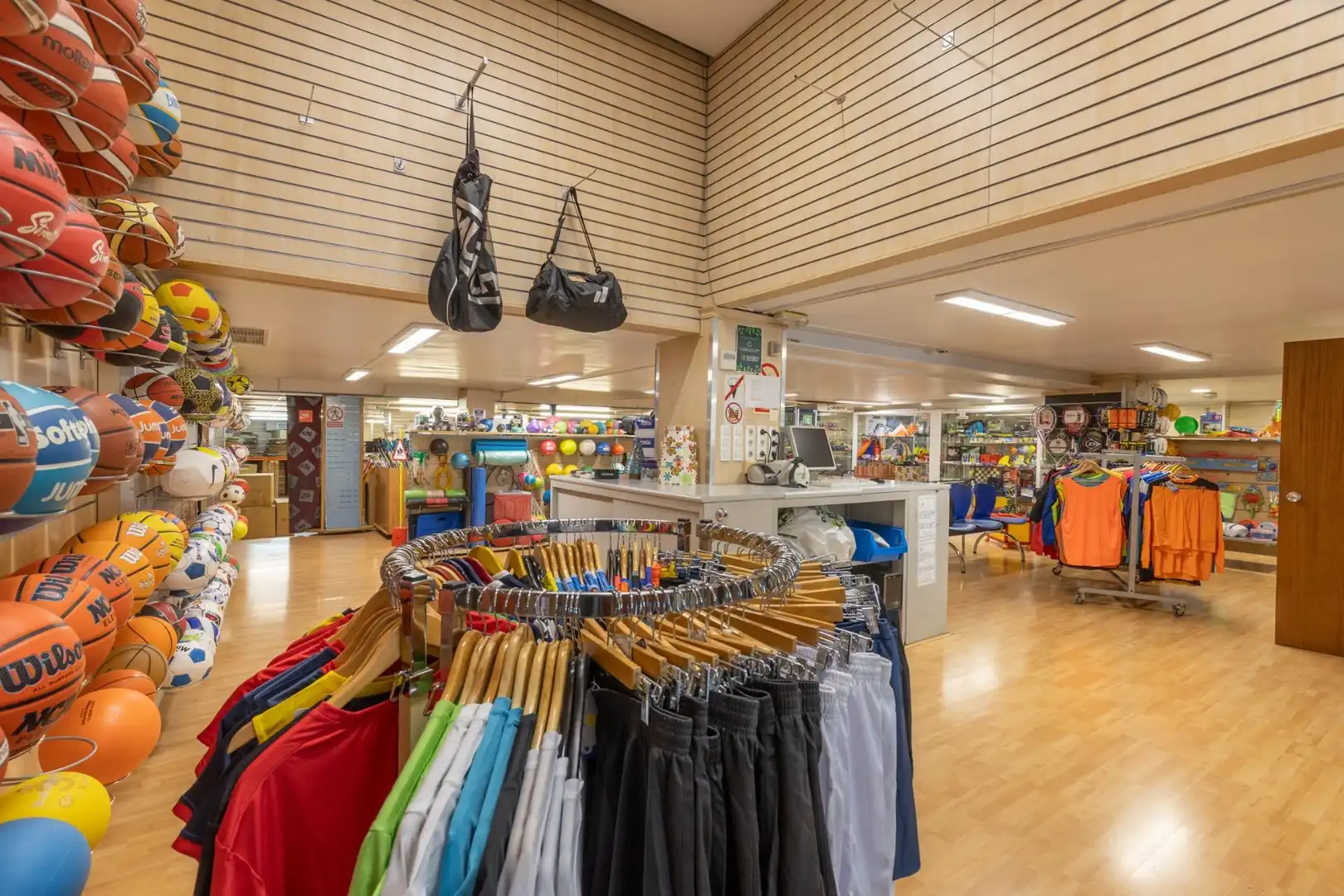 Business premises for sale in Calle Mulhacén 34, imagen 3