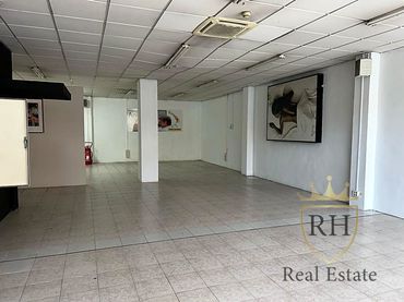Business premises to rent in Llevant
