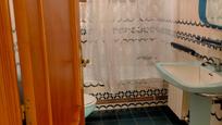 Bathroom of Flat to rent in Elche / Elx