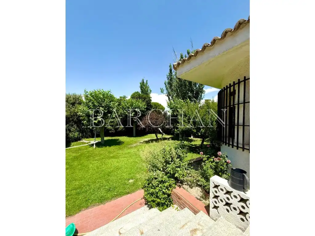 Jardín de Casa o chalet en venta en Boadilla del Monte con Jardín privado, Piscina y Lavadora