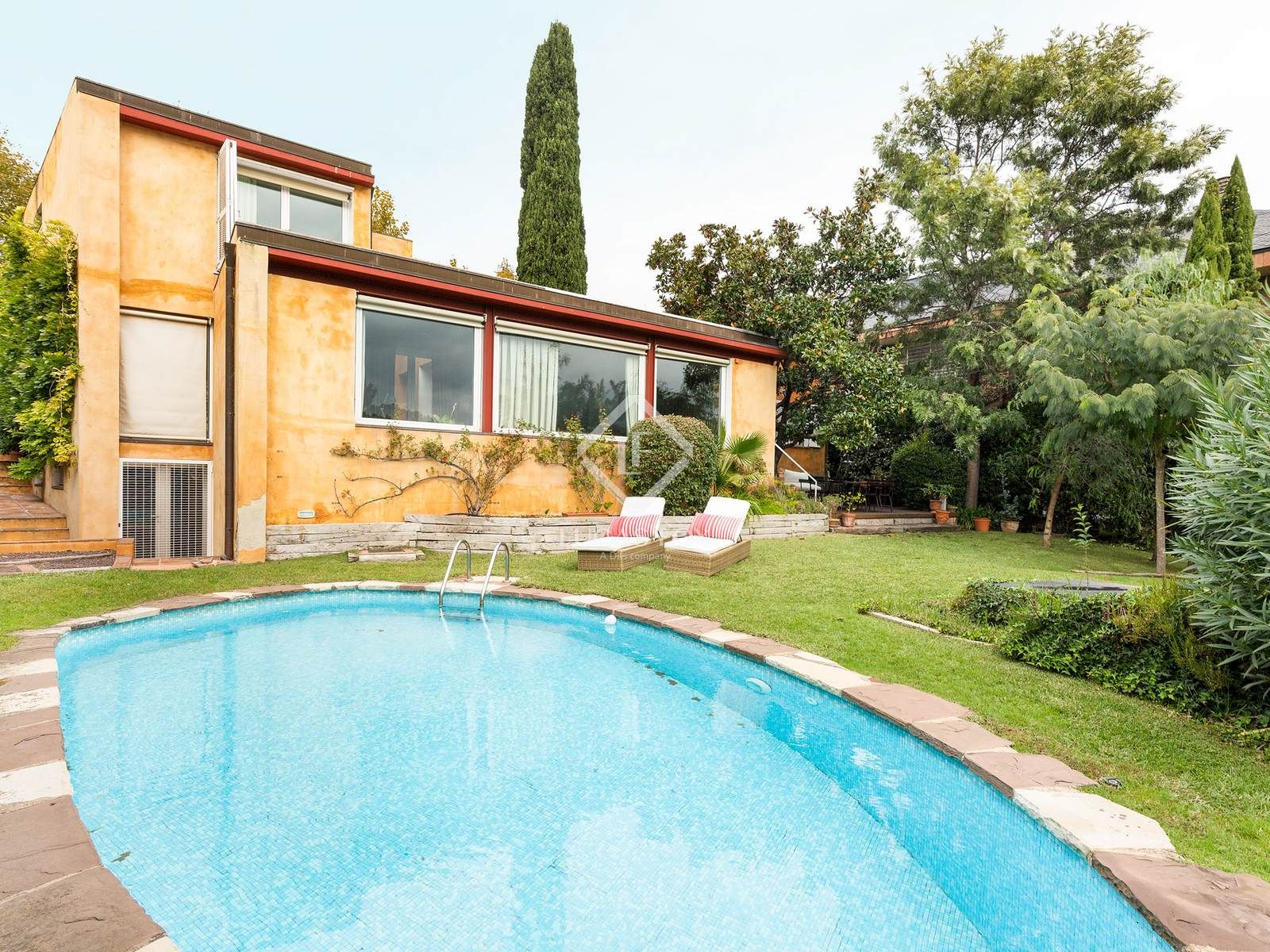 Garden of House or chalet for sale in Sant Cugat del Vallès  with Air Conditioner, Private garden and Storage room