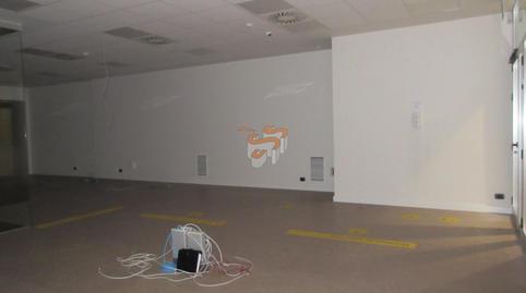 Photo 3 of Premises to rent in A Malata - Catabois - Ciudad Jardín, A Coruña