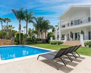 Garden of House or chalet for sale in Marbella  with Air Conditioner, Terrace and Swimming Pool