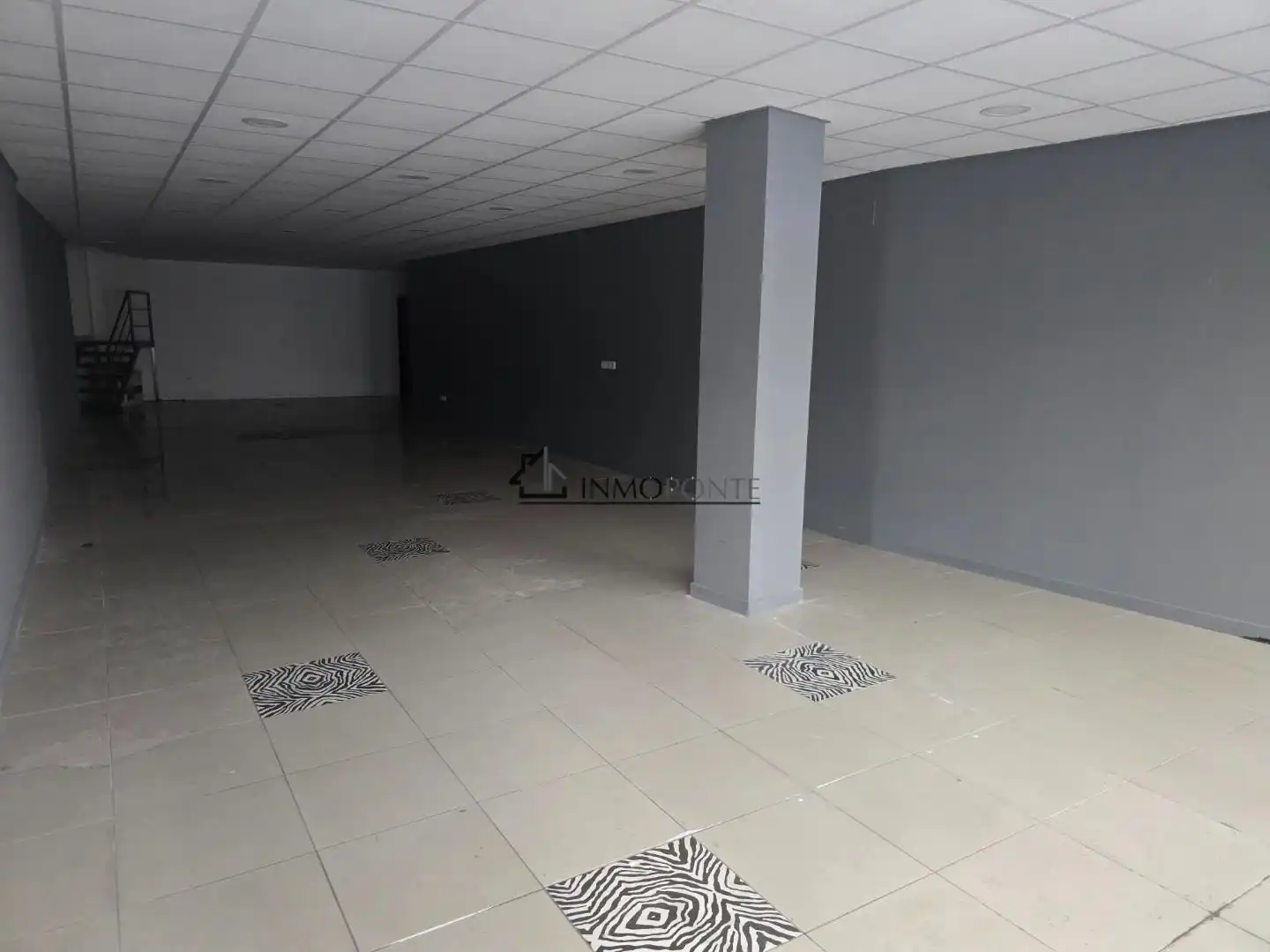 Business premises for sale in Zona Fernández Ladreda, imagen 4
