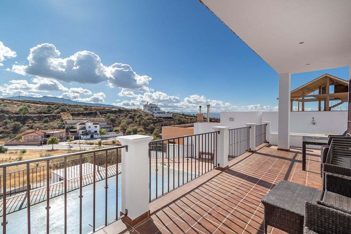 Terrassa de Casa o xalet en venda en La Zubia amb Jardí privat, Terrassa i Traster