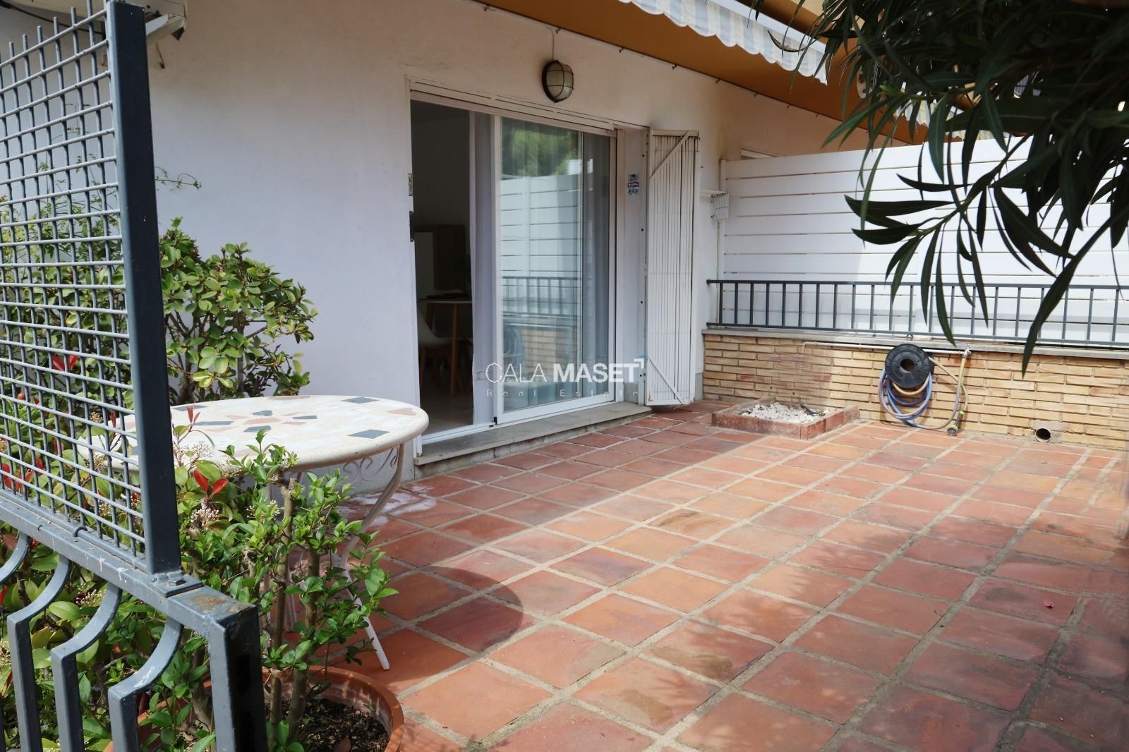 Jardí de Pis en venda en Castell-Platja d'Aro amb Calefacció i Moblat