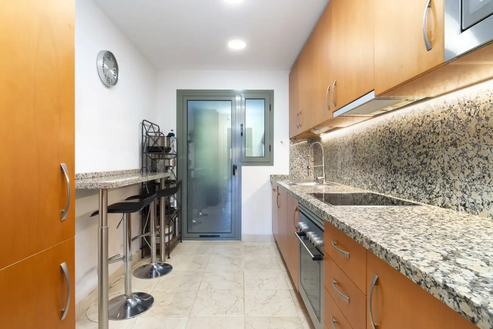 Cocina de Apartamento en venta en Estepona con Aire acondicionado, Calefacción y Terraza