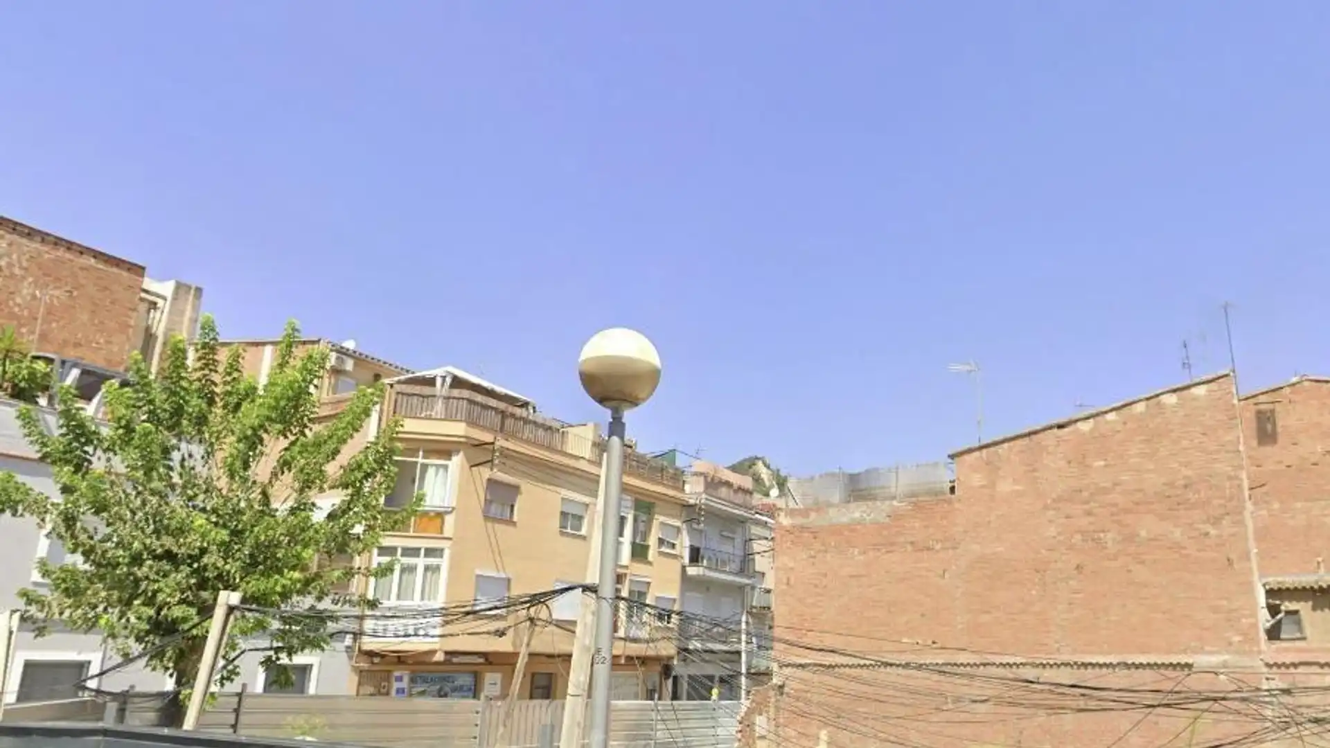 Vista exterior de Piso en venta en Montcada i Reixac