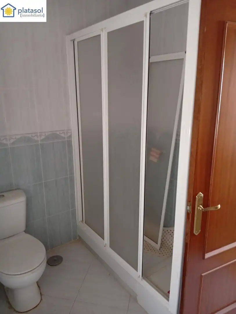Bathroom of Flat for sale in Cazalla de la Sierra, Sevilla