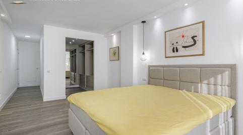 Foto 4 de Dúplex en venda a El Califa, Las Brisas, Málaga