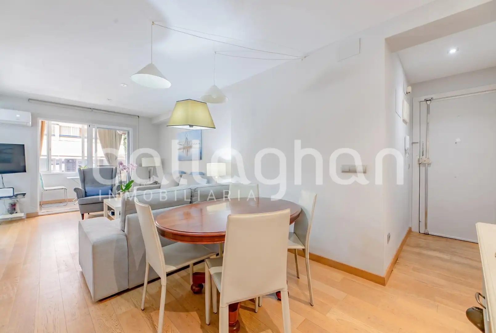 Sala de estar de Piso en venta en Valencia con Aire acondicionado, Calefacción y Balcón
