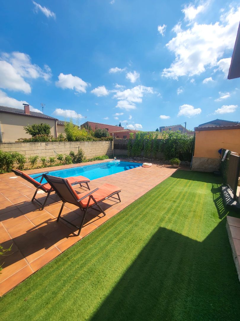 House or chalet for sale in Carrer Alzines