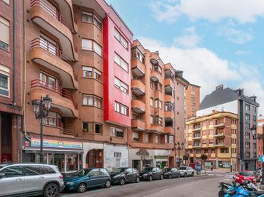 Flat with lift for sale in SILLA REY 17