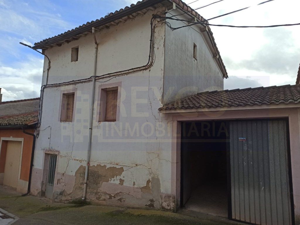 Exterior view of House or chalet for sale in Hormilla