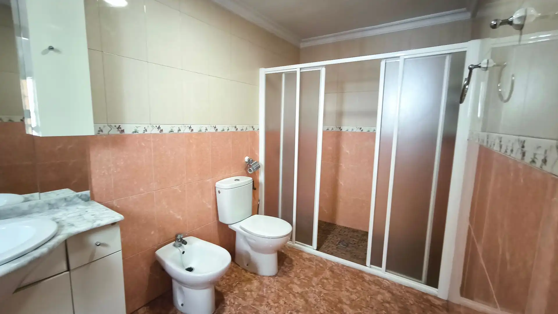 Bathroom of Detached homes for sale in Lorca  with Private garden and Furnished