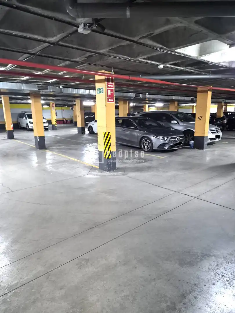 Parking de Garaje en venta en Madrid
