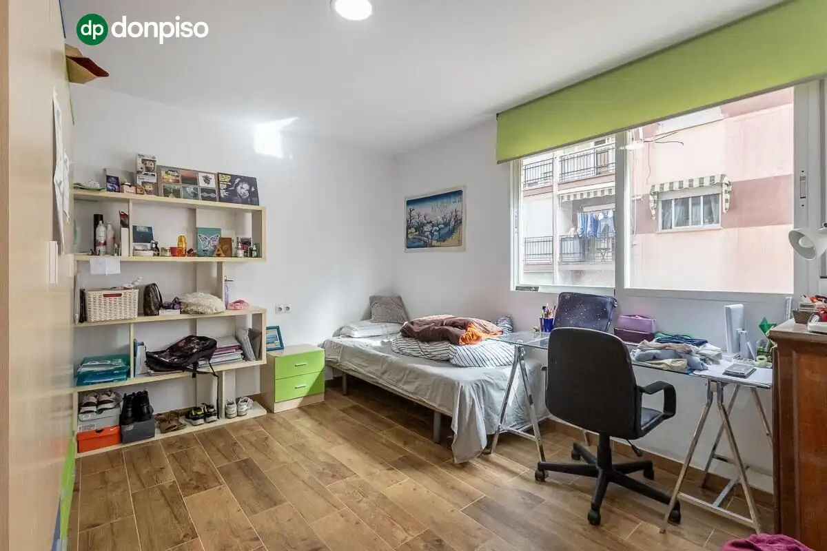 Schlafzimmer von Wohnung zum Verkauf in Granada mit Heizung und Terrasse