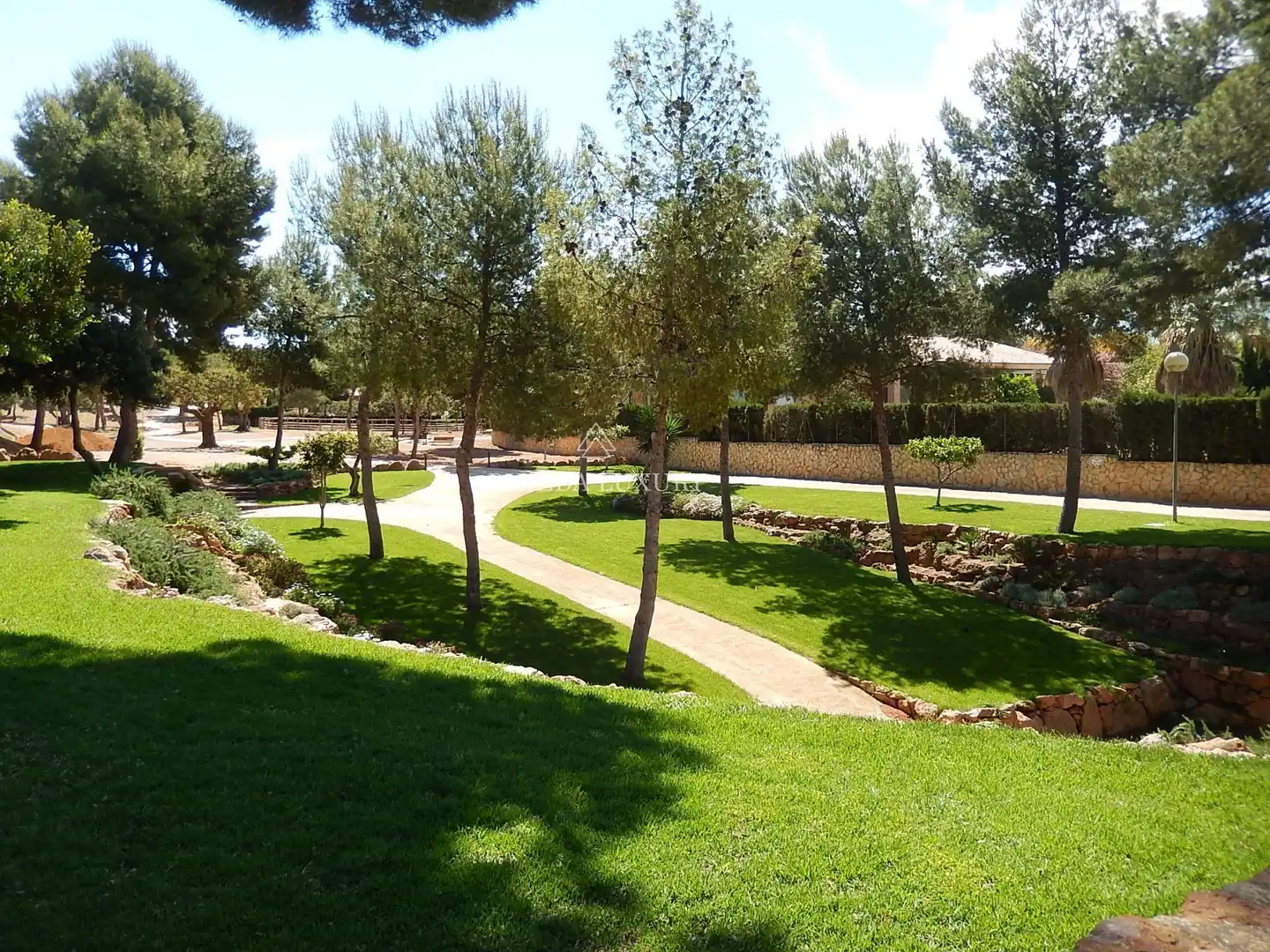 Terreno residenziale in vendita a Alfinach - Los Monasterios