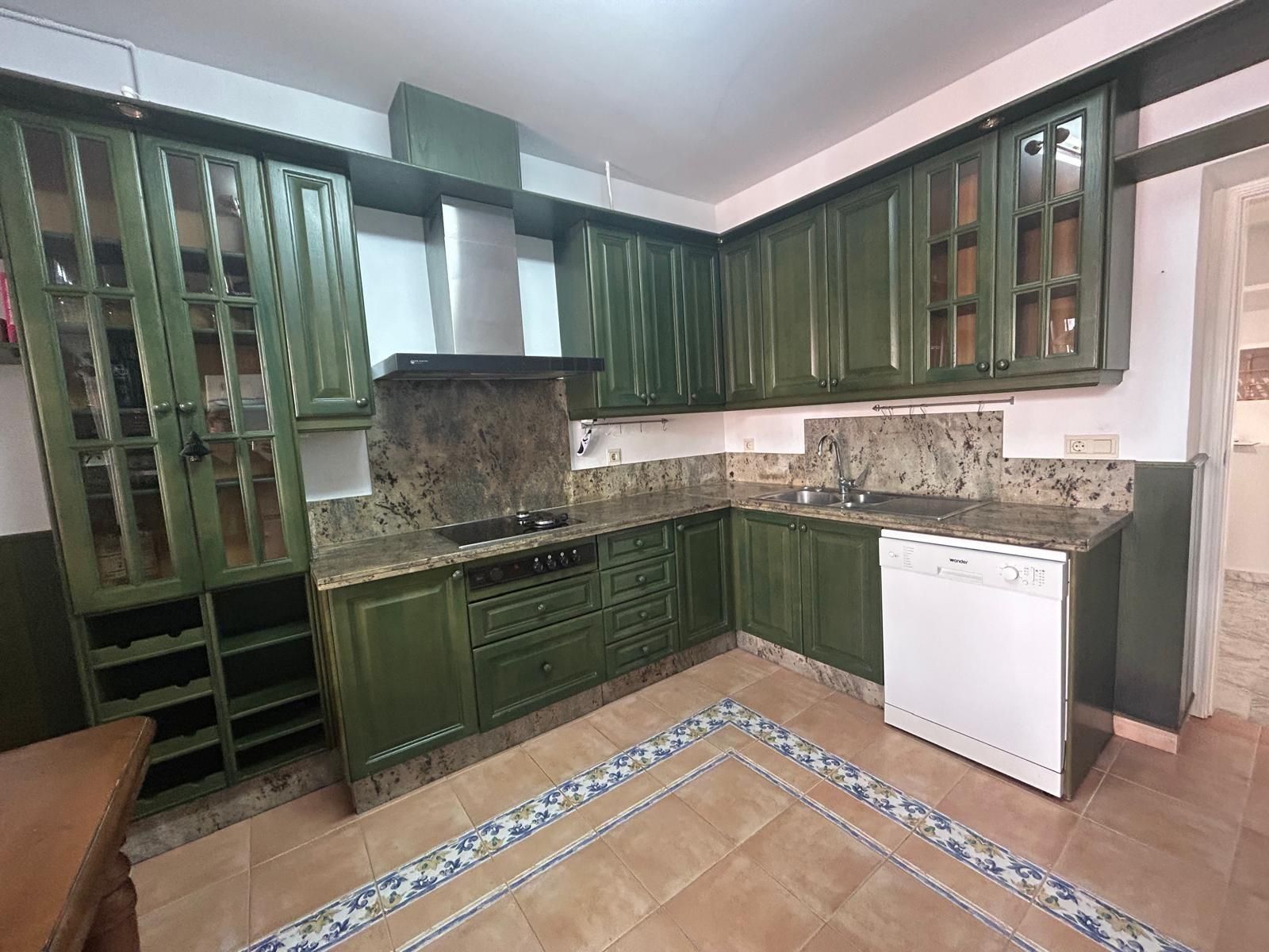 Cuina de Casa o xalet de lloguer en Málaga Capital amb Aire condicionat, Jardí privat i Parquet