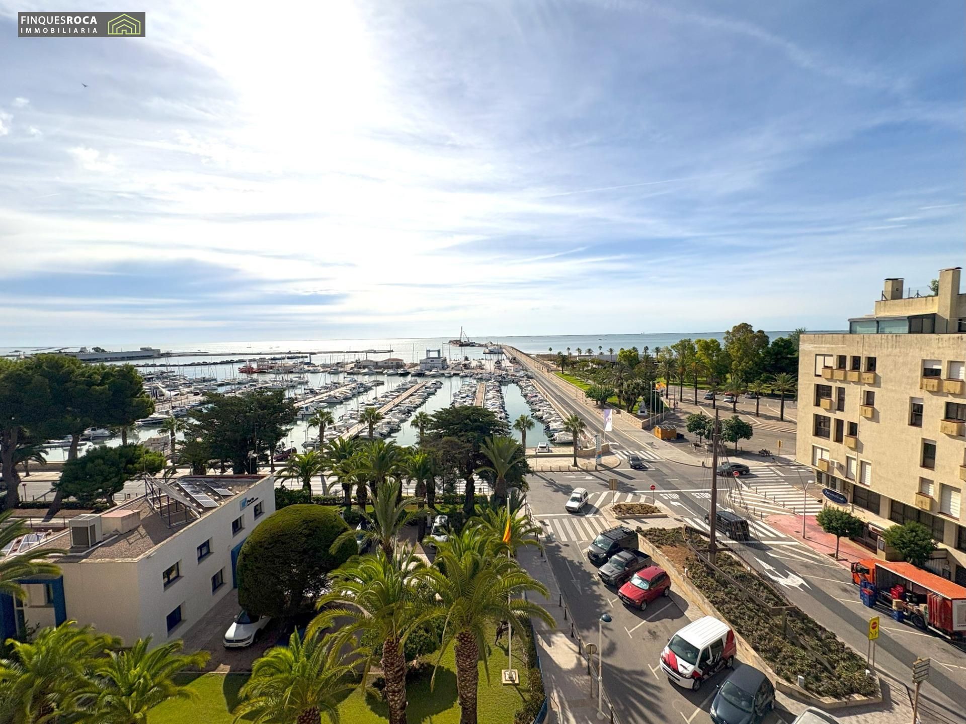 Vista exterior de Pis en venda en Sant Carles de la Ràpita amb Aire condicionat, Terrassa i Balcó