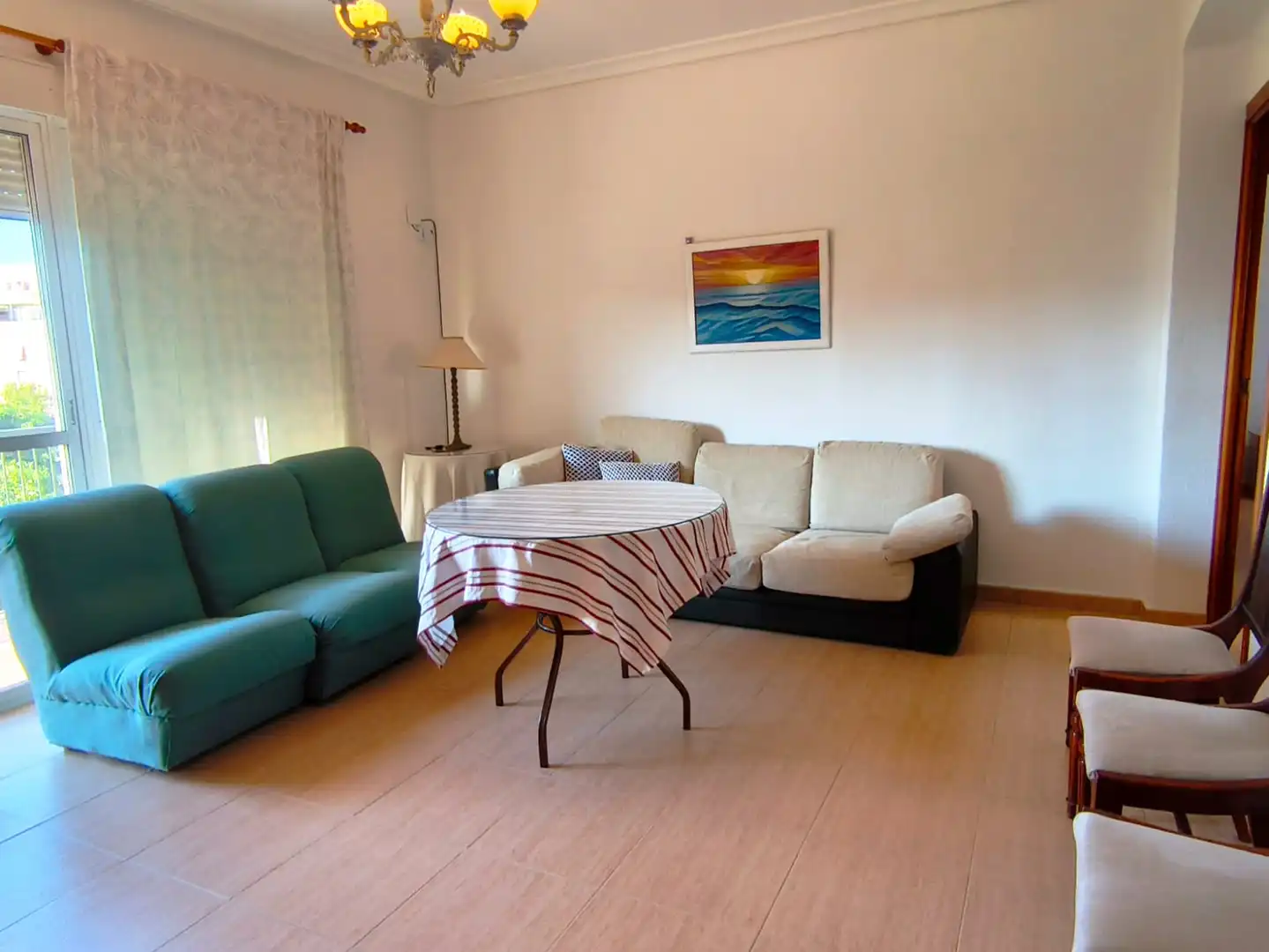 Sala d'estar de Pis de lloguer en Badajoz amb Calefacció, Moblat i Forn