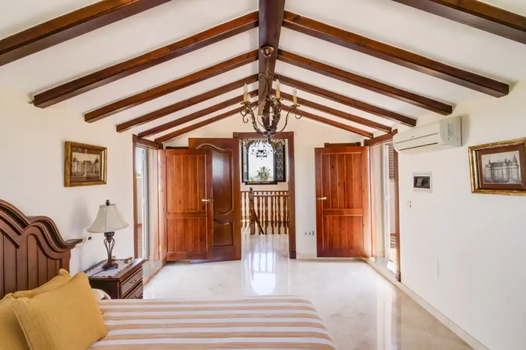 Casa o chalet en venta en Alhaurín El Grande con Aire acondicionado, Calefacción y Jardín privado