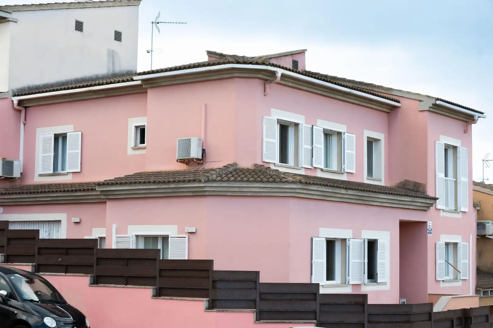 Vista exterior de Casa adosada en venda en Inca amb Jardí privat, Terrassa i Balcó