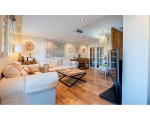 Living room of Duplex for sale in Benalmádena