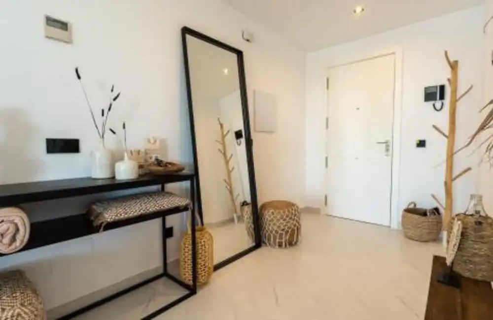 Apartamento de alquiler en Estepona con Aire acondicionado, Terraza y Piscina