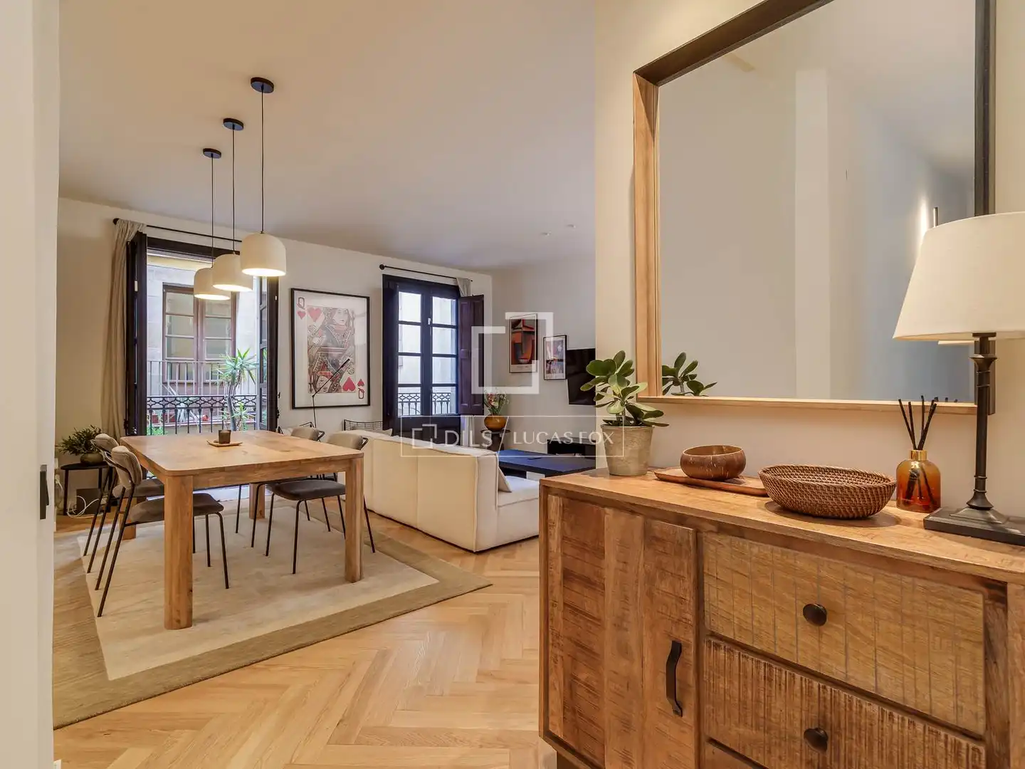 Wohnzimmer von Wohnung zum Verkauf in Barcelona mit Klimaanlage, Heizung und Parkett