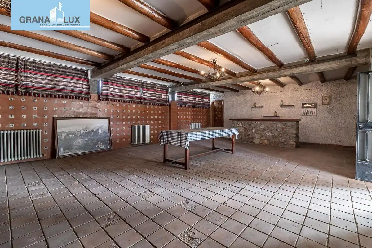 Casa rústica amb piscina en venda a Santa Fe, imagen 9