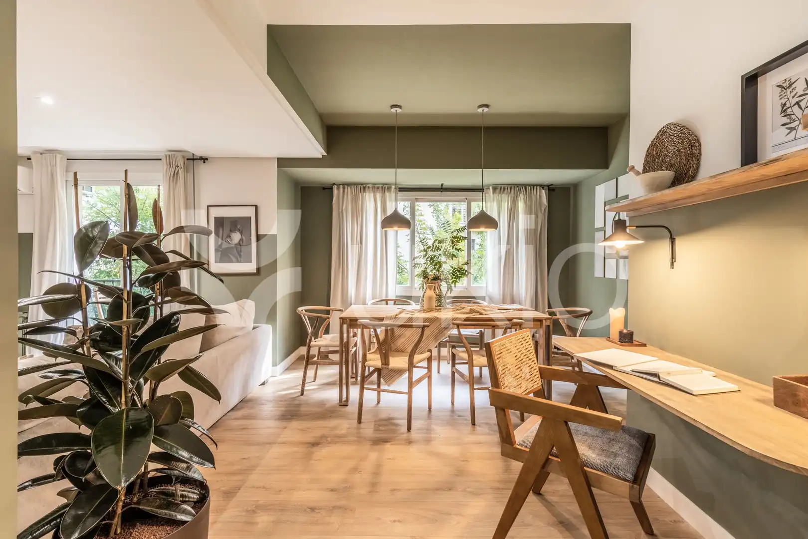 Comedor de Apartamento de alquiler en Madrid con Aire acondicionado, Calefacción y Amueblado