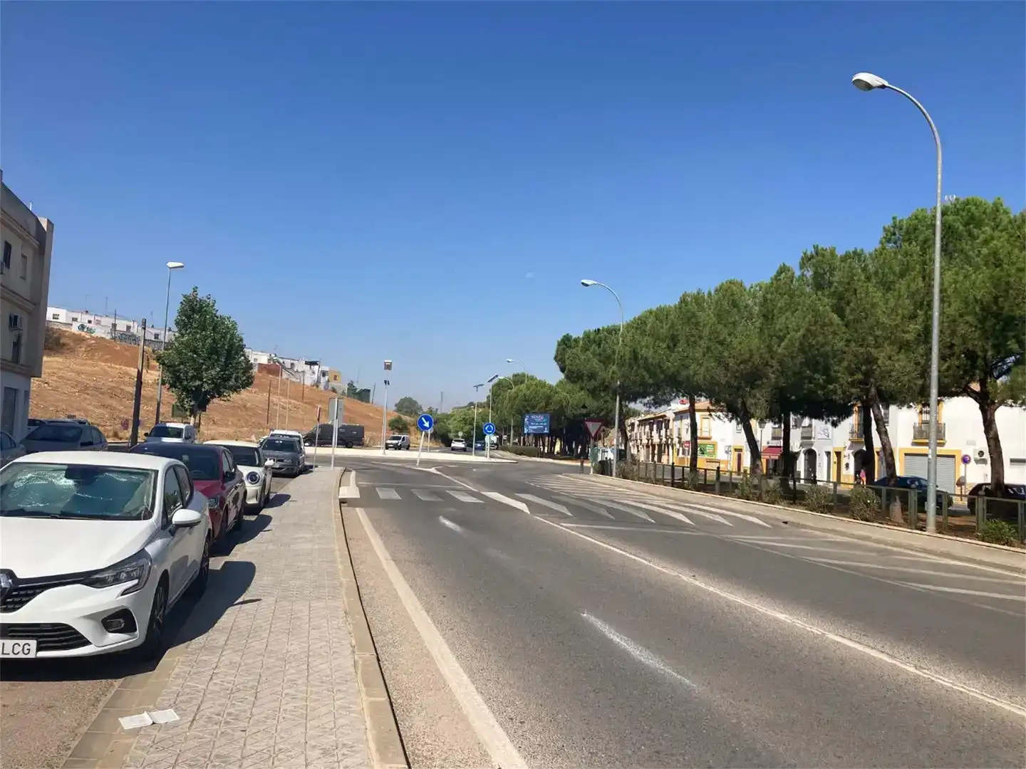 Vista exterior de Local de alquiler en Alcalá de Guadaira con Aire acondicionado